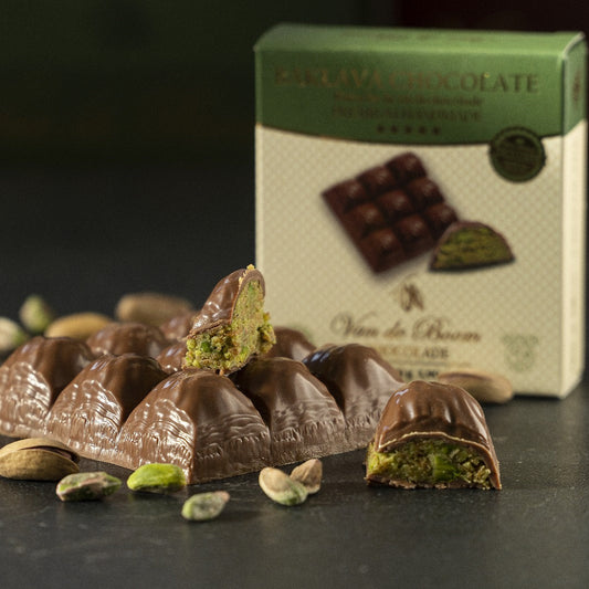 Baklava Chocolate – Pistachio & Milk Chocolate | Premium Handmade  (110gr)